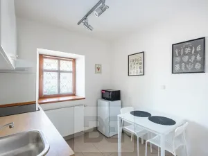 Pronájem bytu 1+1, Karlštejn, 27 m2