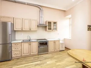 Prodej bytu 2+kk, Praha, Slavíkova, 105 m2