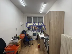 Prodej obchodního prostoru, Dačice, B. Němcové, 600 m2