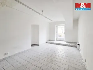 Pronájem obchodního prostoru, Karlovy Vary - Rybáře, Sokolovská, 34 m2