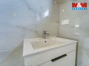 Prodej rodinného domu, Vodochody - Hoštice, Na Kopečku, 168 m2