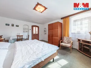 Prodej rodinného domu, Jankov - Holašovice, 250 m2