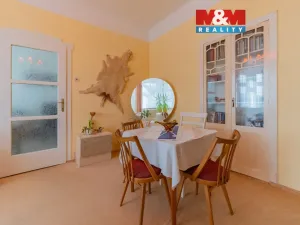 Prodej bytu 4+1, Karlovy Vary - Bohatice, Jáchymovská, 102 m2