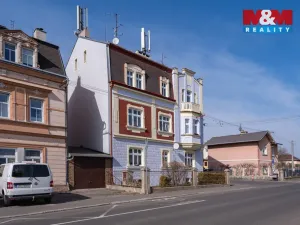 Prodej bytu 4+1, Karlovy Vary - Bohatice, Jáchymovská, 102 m2