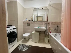 Pronájem bytu 2+kk, Praha - Hloubětín, Granitova, 56 m2