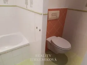 Pronájem bytu 2+kk, Praha - Modřany, Urbánkova, 49 m2