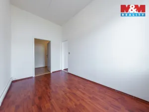 Prodej bytu 4+1, Kraslice, Čs. armády, 136 m2