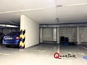 Pronájem garáže, Praha - Vokovice, Irská, 13 m2