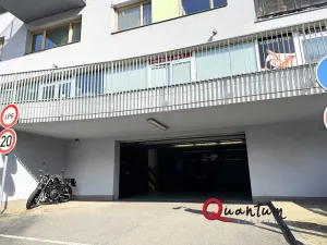 Pronájem garáže, Praha - Vokovice, Tibetská, 13 m2