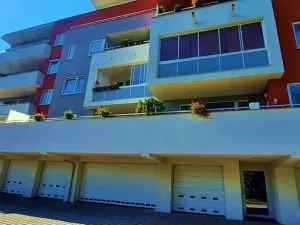 Pronájem bytu 1+kk, Brno, Šemberova, 51 m2