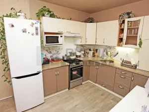 Prodej bytu 3+1, Neratovice, 72 m2