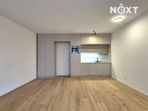 Prodej bytu 1+kk, Brno, Bratislavská, 37 m2