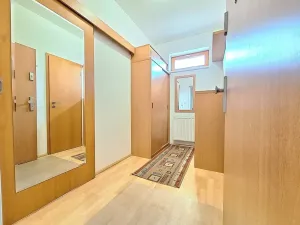 Prodej bytu 3+kk, Praha - Vysočany, Za Lidovým domem, 58 m2