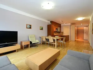 Pronájem bytu 2+kk, Praha - Karlín, Rohanské nábřeží, 77 m2