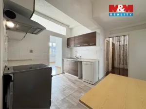 Prodej bytu 2+1, Karlovy Vary - Rybáře, Sokolovská, 77 m2