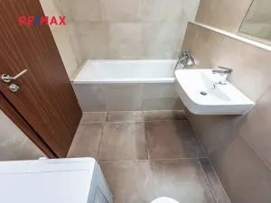 Pronájem bytu 2+kk, Praha - Modřany, Mezi vodami, 56 m2