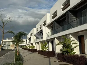 Prodej bytu 1+1, Trikomo, Kypr, 60 m2