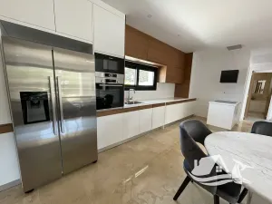 Prodej bytu 3+kk, Pafos, Kypr, 82 m2