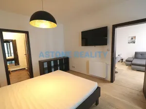 Prodej bytu 2+kk, Praha - Žižkov, Olšanská, 59 m2