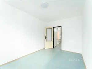 Prodej bytu 2+kk, Praha, Tatarkova, 42 m2