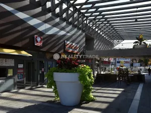 Pronájem obchodního prostoru, Strakonice, Bezděkovská, 58 m2