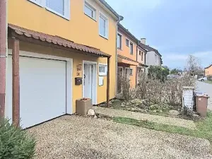 Prodej rodinného domu, Tišice, Hasičská, 150 m2