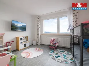 Prodej bytu 3+1, Cvikov - Cvikov II, Sídliště, 76 m2