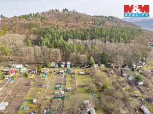 Prodej zahrady, Kadaň, 430 m2