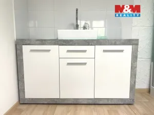 Pronájem komerční nemovitosti, Most, Kpt. Jaroše, 29 m2