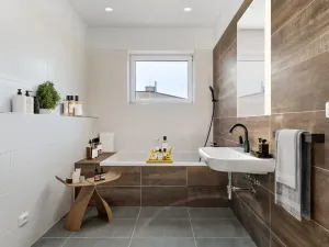 Prodej rodinného domu, Milovice, Modřínová, 137 m2