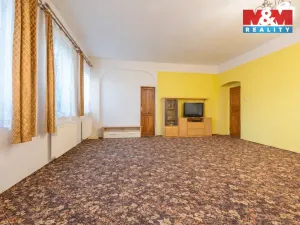 Prodej bytu 4+1, Nový Bor - Arnultovice, Gen. Svobody, 97 m2