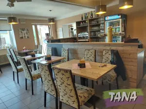 Prodej restaurace, Nová Ves u Bakova, 640 m2