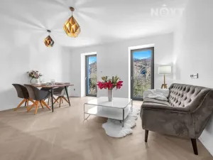 Prodej bytu 2+kk, Praha - Bohnice, V Zámcích, 50 m2