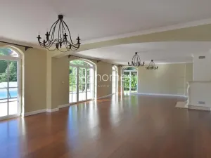 Pronájem vily, Praha - Nebušice, 400 m2