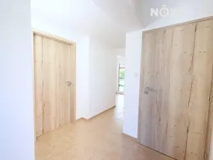 Prodej obchodního prostoru, Plzeň, Polní, 139 m2