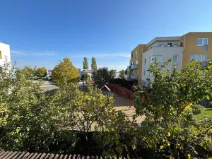 Pronájem bytu 2+kk, Jesenice, V Roháči I., 50 m2