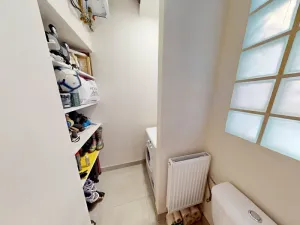 Pronájem bytu 2+1, Praha - Holešovice, U Uranie, 55 m2