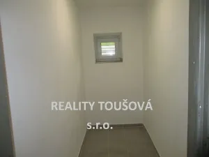 Prodej bytu 2+1, Plzeň - Jižní Předměstí, Lukavická, 64 m2