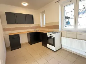 Pronájem bytu 3+1, Ústí nad Labem, Na Vinici, 65 m2