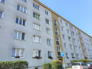 Pronájem bytu 2+1, Kralupy nad Vltavou - Lobeček, Štefánikova, 56 m2