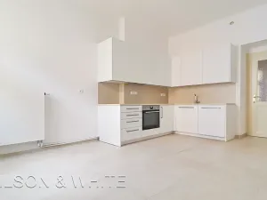 Pronájem bytu 3+1, Praha - Nové Město, Podskalská, 100 m2