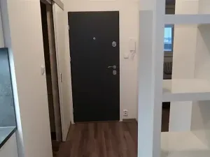 Pronájem bytu 1+1, Praha - Letňany, Chlebovická, 35 m2