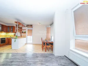 Prodej bytu 3+kk, Praha - Vysočany, Pod Harfou, 80 m2