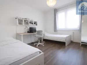 Prodej bytu 3+kk, Praha - Vysočany, Strnadových, 80 m2