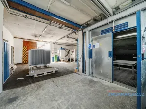 Prodej výrobních prostor, Bílovec, 629 m2