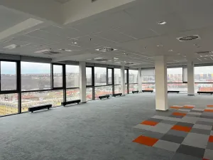 Pronájem kanceláře, Praha - Libeň, Českomoravská, 550 m2