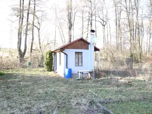 Pronájem chaty, Slaný, 16 m2
