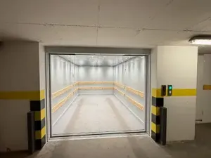 Pronájem garáže, Praha - Staré Město, Bílkova, 18 m2