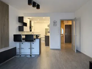 Pronájem bytu 2+kk, Kladno, Benediktínská, 62 m2