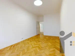 Pronájem bytu 2+1, Praha - Smíchov, Moulíkova, 79 m2